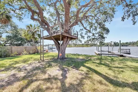 Exterior - 9307 River Cove Dr, Riverview, FL 33578 photo 6 of 18
