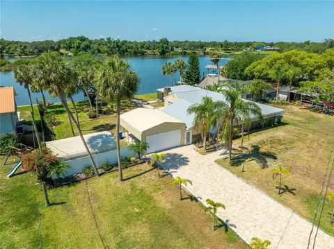 View/Area - 9307 River Cove Dr, Riverview, FL 33578 photo 5 of 13