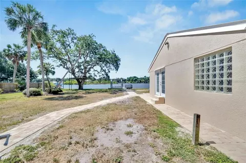 Exterior - 9307 River Cove Dr, Riverview, FL 33578 photo 10 of 18