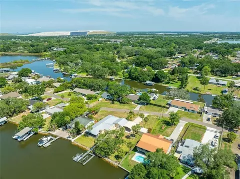 View/Area - 9307 River Cove Dr, Riverview, FL 33578 photo 11 of 13
