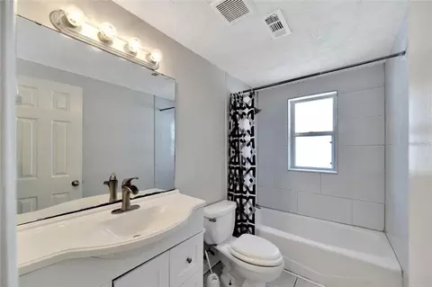Bath - 9307 River Cove Dr, Riverview, FL 33578 photo 2 of 6