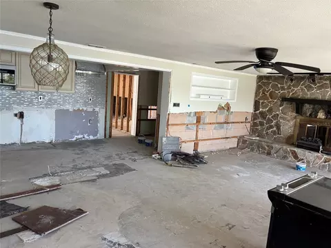 Living - 9307 River Cove Dr, Riverview, FL 33578 photo 4 of 14