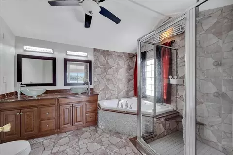 Bath - 9307 River Cove Dr, Riverview, FL 33578 photo 3 of 6