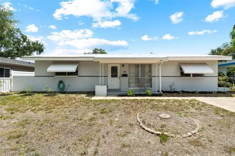782 42nd Ave NE, Saint Petersburg, FL 33703