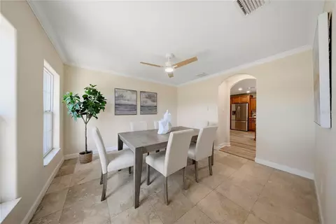 Dining - 13112 Balm Boyette Rd, Riverview, FL 33579 photo 1 of 2
