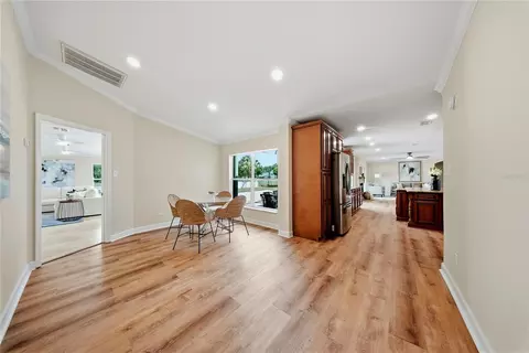 Entry Way - 13112 Balm Boyette Rd, Riverview, FL 33579 photo 4 of 5