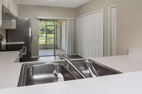 Kitchen - 2439 Lake Woodberry Cir, Brandon, FL 33510 photo 1 of 5
