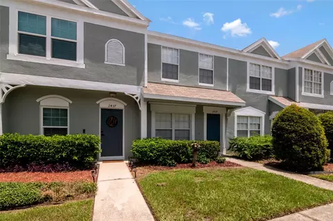 2439 Lake Woodberry Cir, Brandon, FL 33510