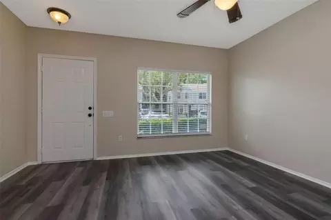 Living - 2439 Lake Woodberry Cir, Brandon, FL 33510 photo 2 of 5