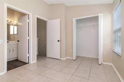 Bedroom - 2439 Lake Woodberry Cir, Brandon, FL 33510 photo 3 of 5