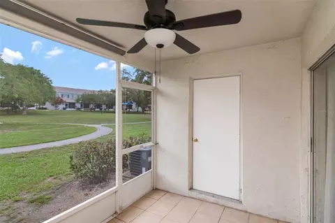 Exterior - 2439 Lake Woodberry Cir, Brandon, FL 33510 photo 5 of 10