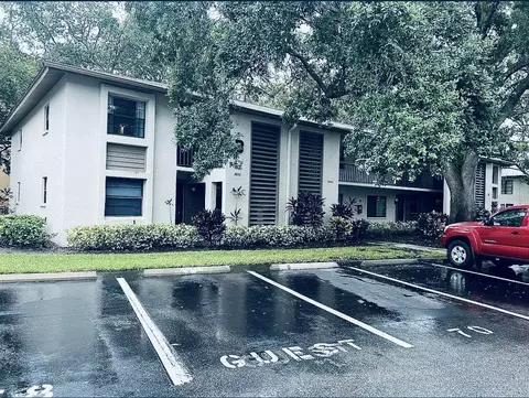 3032 Eastland Blvd #B202, Clearwater, FL 33761