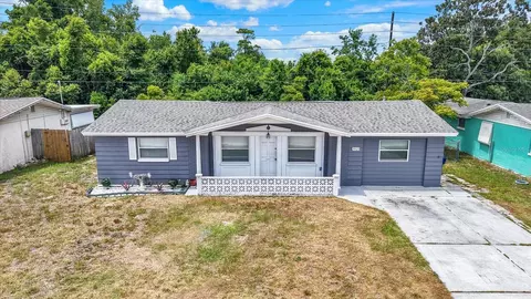 3920 Beacon Square Dr, Holiday, FL 34691