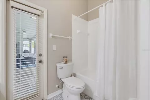 Bath - 11704 Newberry Grove Loop, Riverview, FL 33579 photo 8 of 10