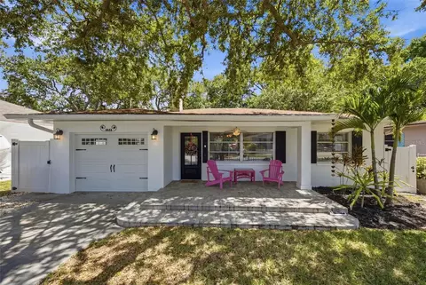1023 Granada St, Clearwater, FL 33755