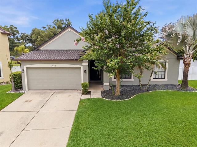 1945 Abbey Ridge Dr, Dover, FL 33527