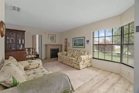 Living - 14058 Sullivan St, Spring Hill, FL 34609 photo 3 of 3