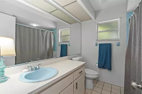 Bath - 14058 Sullivan St, Spring Hill, FL 34609 photo 2 of 2