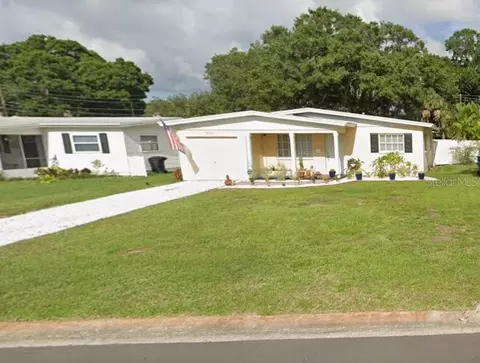 3242 Kingston St N, Saint Petersburg, FL 33713