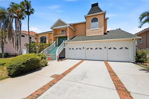 1136 3rd Ave S, Tierra Verde, FL 33715