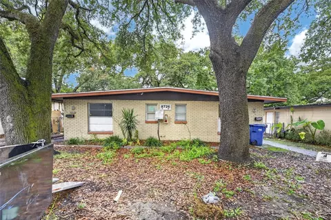 8726 N 8728 N 48th St, Tampa, FL 33617