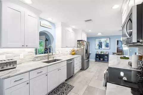 Kitchen - 1070 Mccarty St, Dunedin, FL 34698 photo 7 of 8
