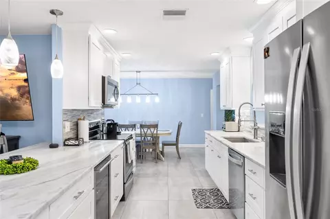 Kitchen - 1070 Mccarty St, Dunedin, FL 34698 photo 8 of 8