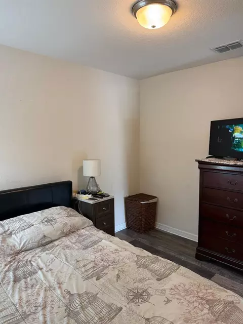 Bedroom - 1490 Piper Rd, Spring Hill, FL 34606 photo 5 of 7