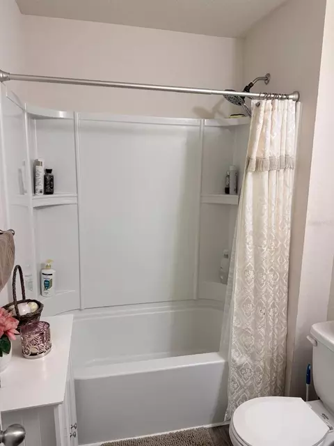 Bath - 1490 Piper Rd, Spring Hill, FL 34606 photo 1 of 11