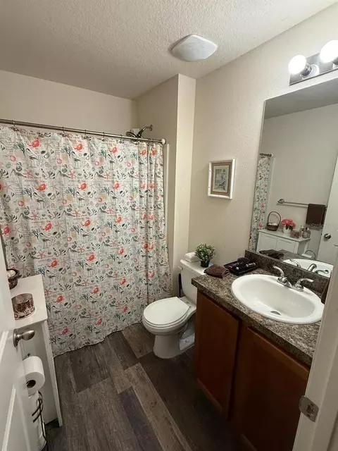 Bath - 1490 Piper Rd, Spring Hill, FL 34606 photo 3 of 3