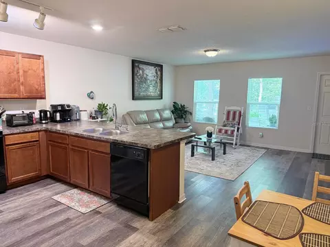 Kitchen - 1490 Piper Rd, Spring Hill, FL 34606 photo 7 of 9