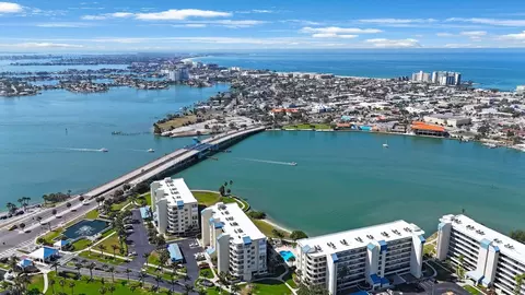 7872 Sailboat Key Blvd S #PH602, South Pasadena, FL 33707