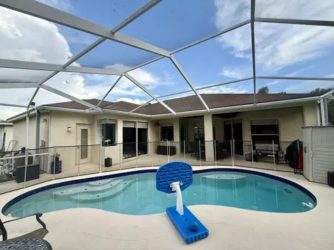 Exterior - 13008 Prestwick Dr, Riverview, FL 33579 photo 3 of 8