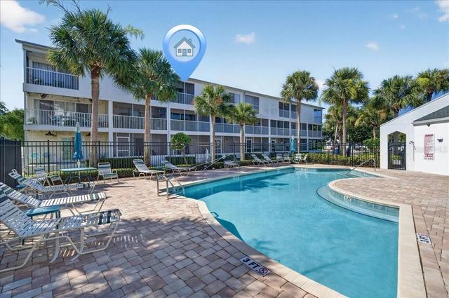 14846 Seminole Trl, Seminole, FL 33776