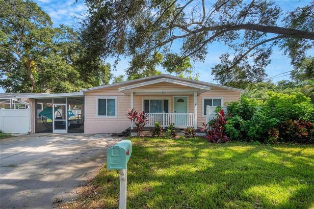 1600 Loretta Ave NW, Largo, FL 33770