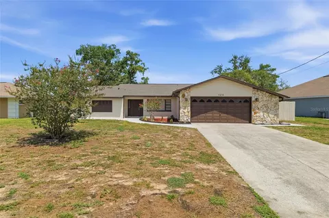 2433 Waterfall Dr, Spring Hill, FL 34608 photo 2