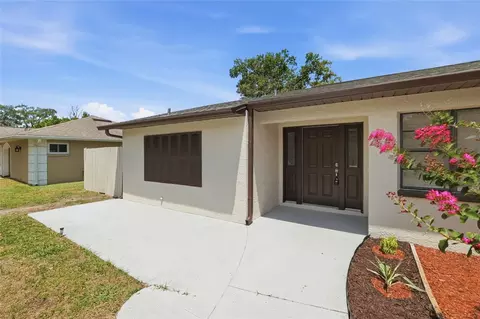 2433 Waterfall Dr, Spring Hill, FL 34608 photo 4