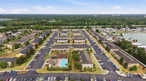 View/Area - 6924 Towering Spruce Dr, Riverview, FL 33578 photo 5 of 11
