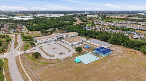 View/Area - 6924 Towering Spruce Dr, Riverview, FL 33578 photo 4 of 11