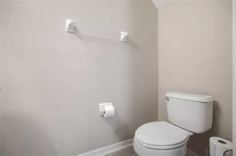 Bath - 6924 Towering Spruce Dr, Riverview, FL 33578 photo 4 of 4