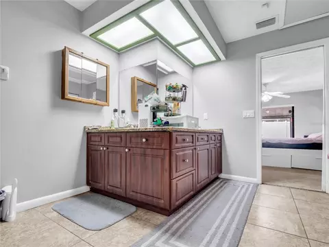 1702 Southwind Dr, Brandon, FL 33510 photo 32