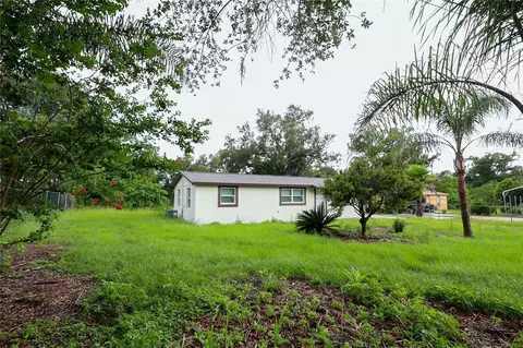 Exterior - 6427 A L Campbell Ln, Seffner, FL 33584 photo 2 of 5