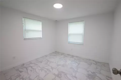 Bedroom - 6427 A L Campbell Ln, Seffner, FL 33584 photo 2 of 9