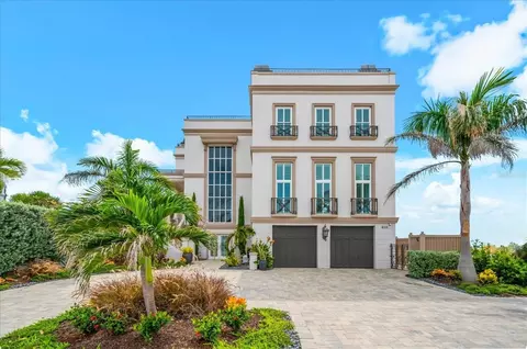 810 Eldorado Ave, Clearwater Beach, FL 33767
