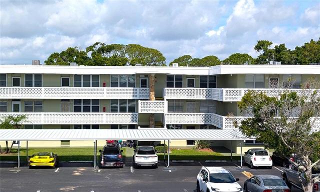 4890 Bay St NE #324, Saint Petersburg, FL 33703