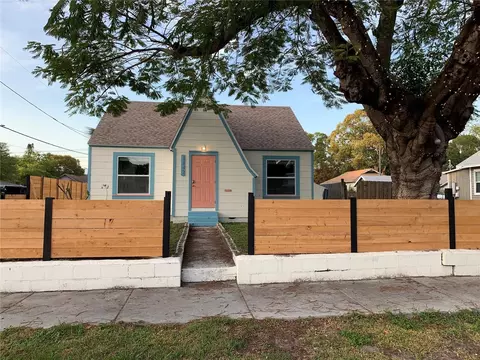 1147 James Ave S, Saint Petersburg, FL 33705