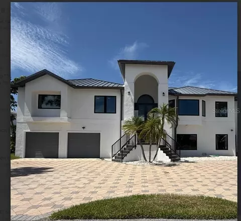 2047 N Pointe Alexis Dr, Tarpon Springs, FL 34689