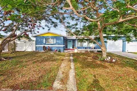 3232 59th Way N, Saint Petersburg, FL 33710