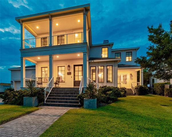 5811 Mariner St, Tampa, FL 33609