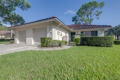 18425 Aintree Ct, Tampa, FL 33647